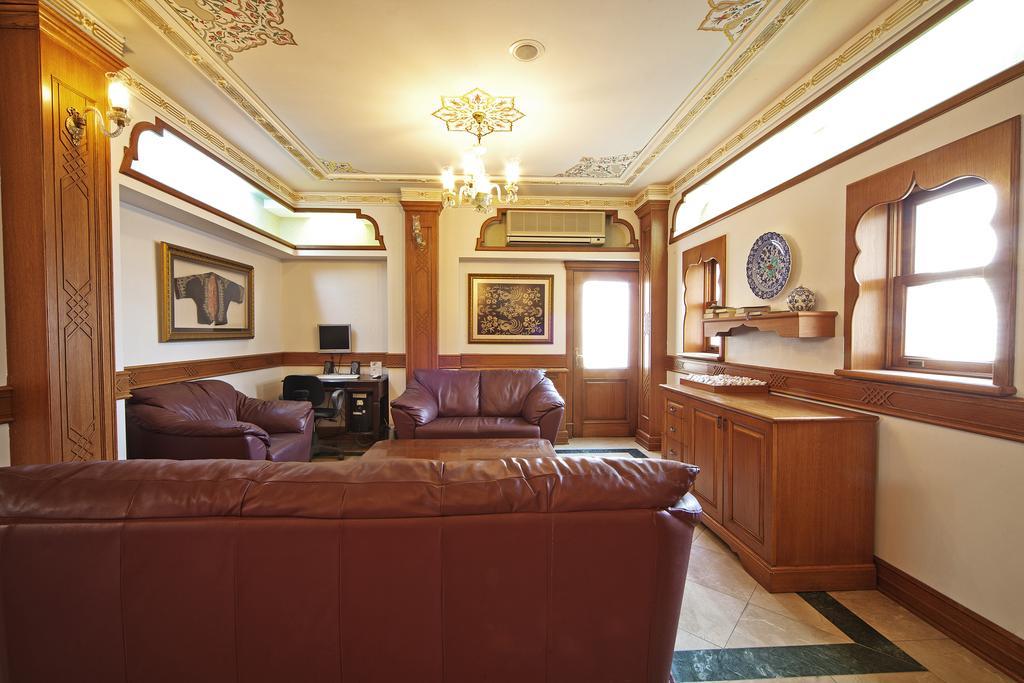 Azade Hotel Стамбул Экстерьер фото