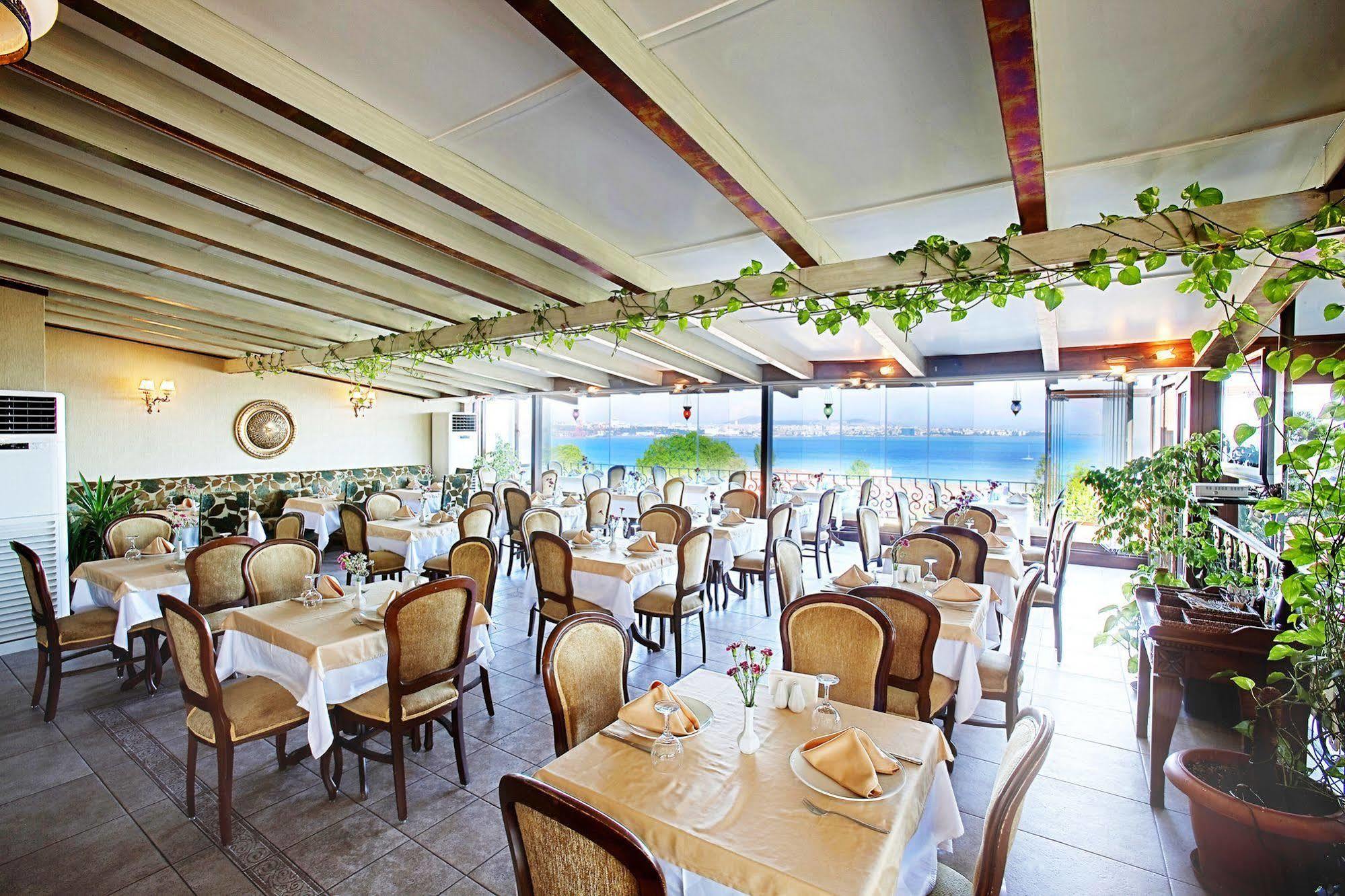 Azade Hotel Стамбул Экстерьер фото