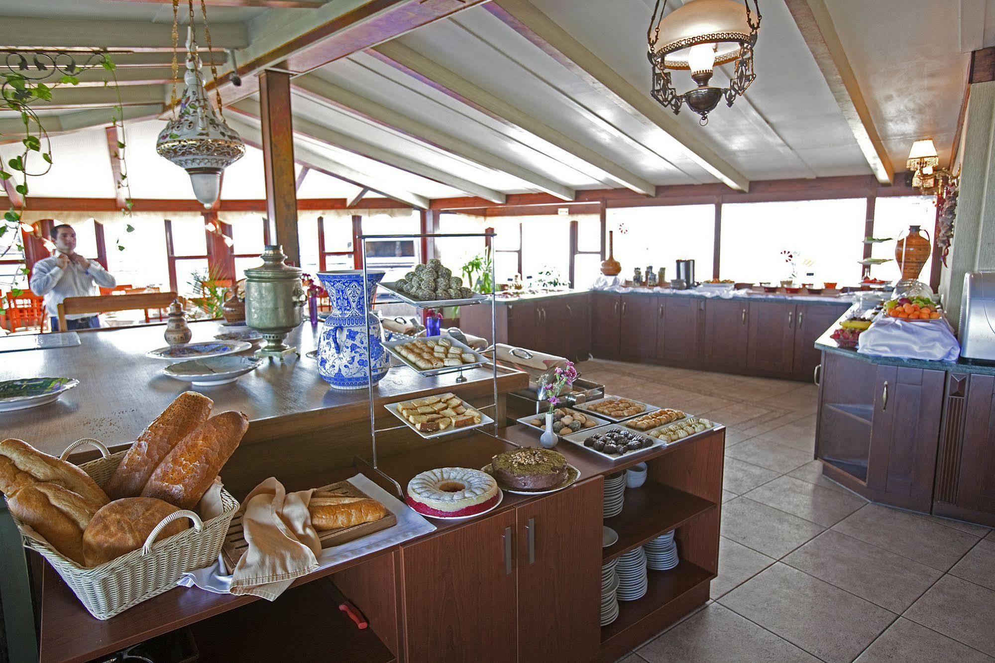 Azade Hotel Стамбул Экстерьер фото