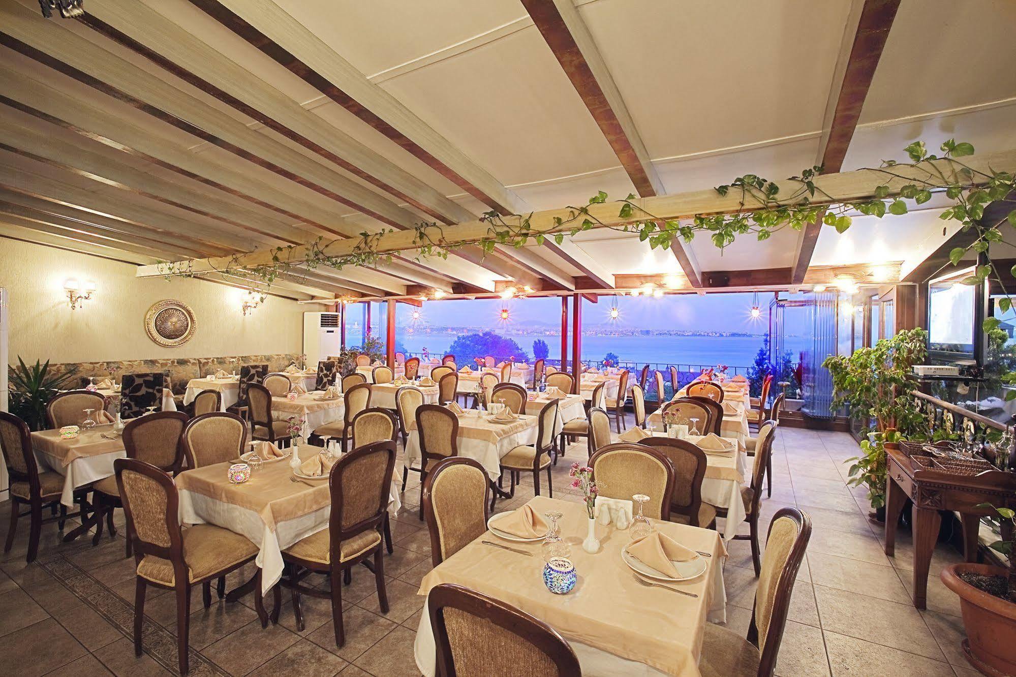 Azade Hotel Стамбул Экстерьер фото